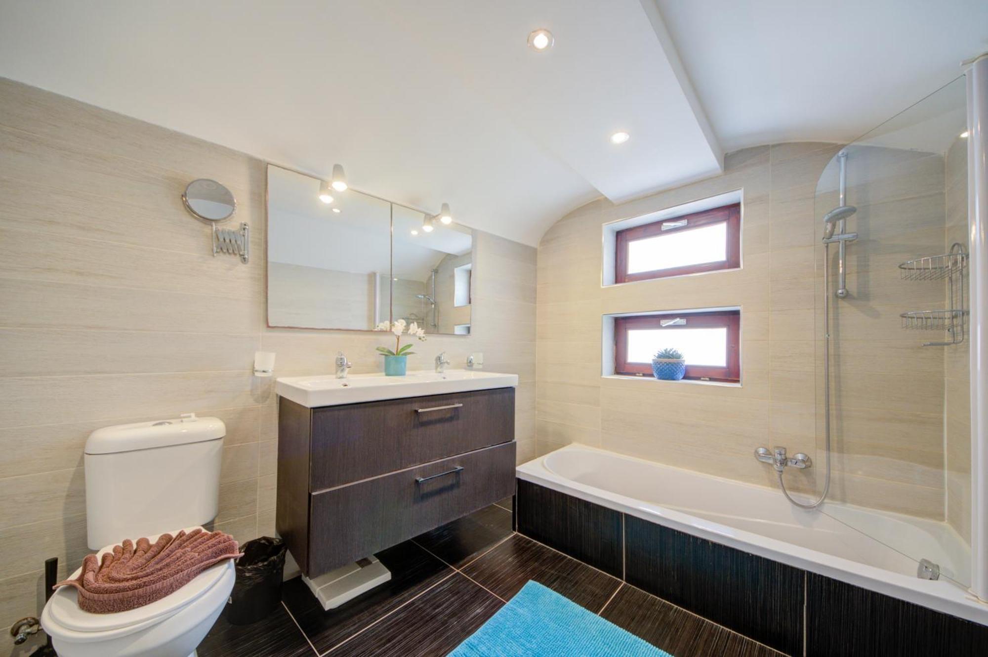 Valletta Waterfront Villa With Pool And Jacuzzi エクステリア 写真