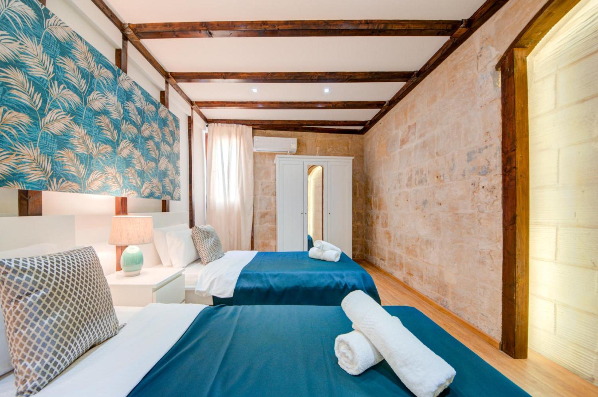 Valletta Waterfront Villa With Pool And Jacuzzi エクステリア 写真
