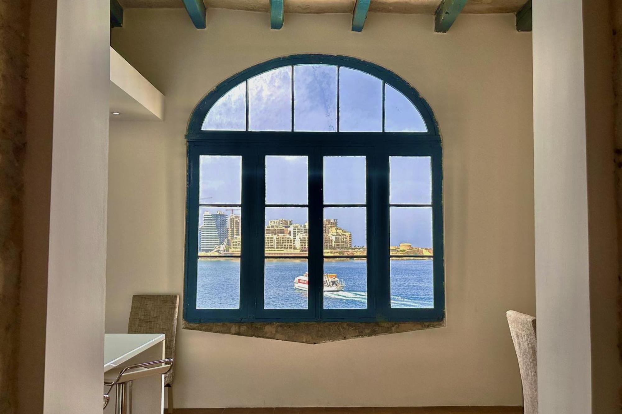 Valletta Waterfront Villa With Pool And Jacuzzi エクステリア 写真